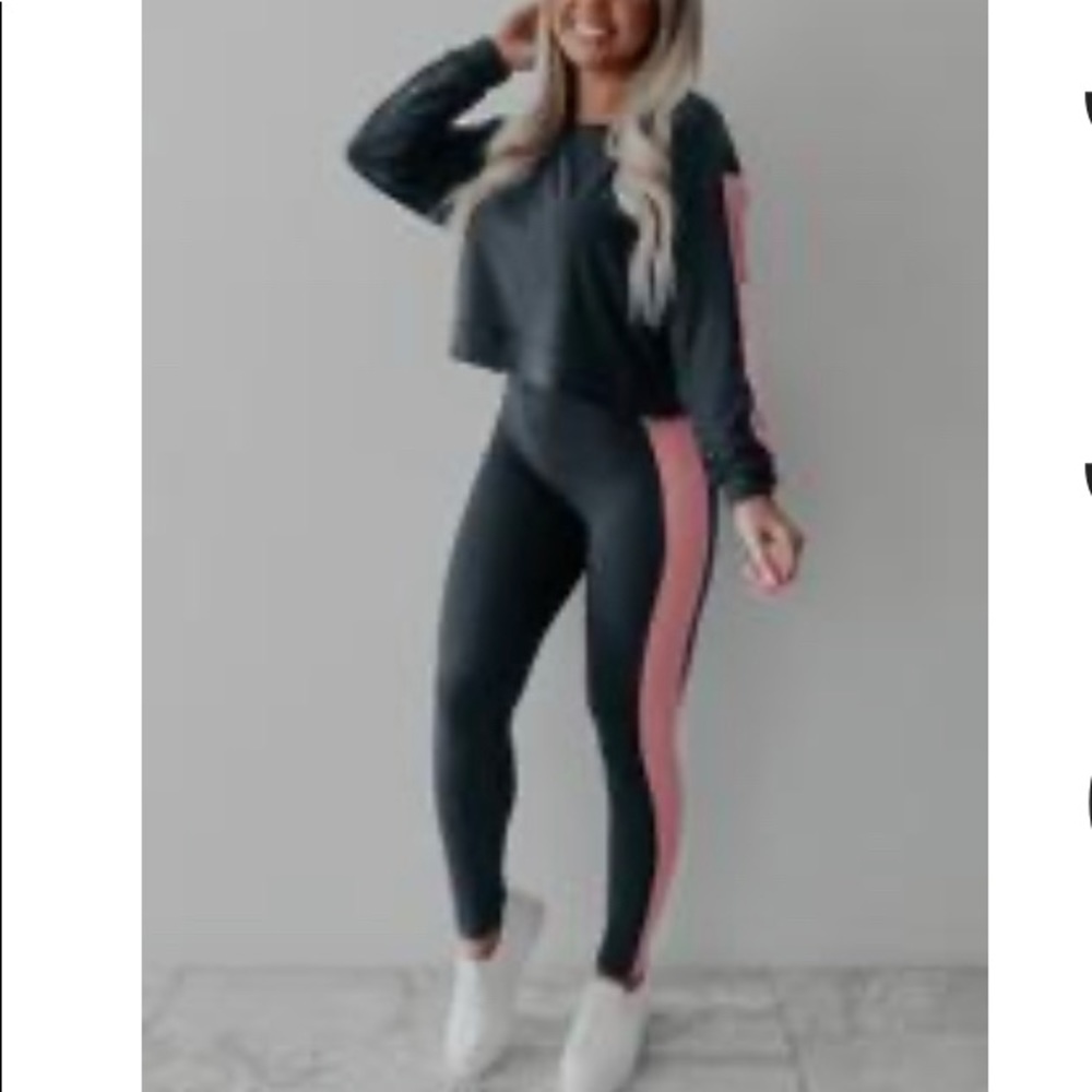 NWOT Hopes 2 Piece Set